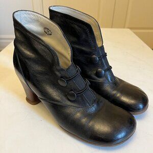 John Fluevog Operetta Giulia boots